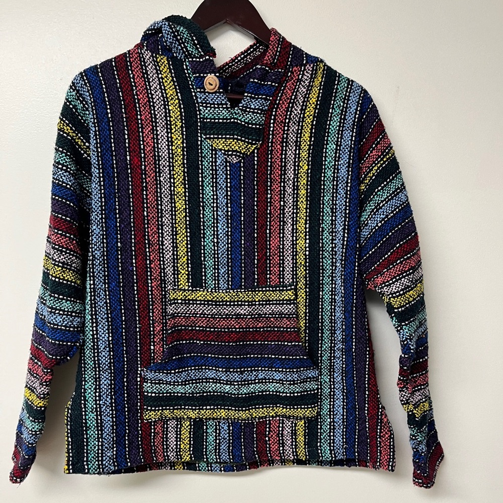 Mexican Baja top. Vivid color, heavy feel, PP 22”, length 24”  only tag says 36